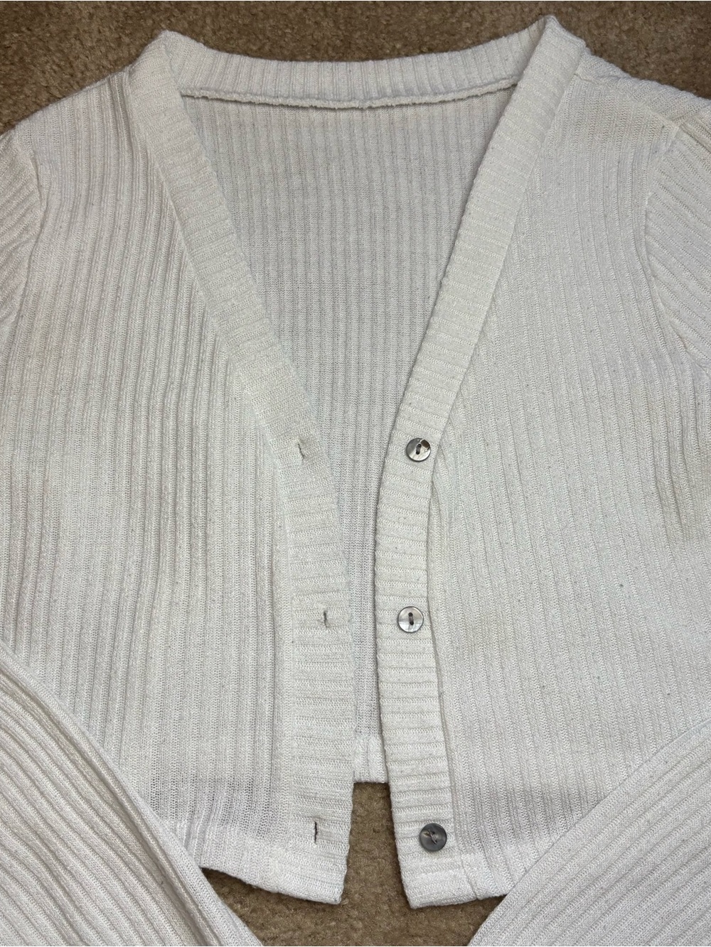 Cropped Cream Ribbed V-Neck Button Cardigan - Picture 4 of 6